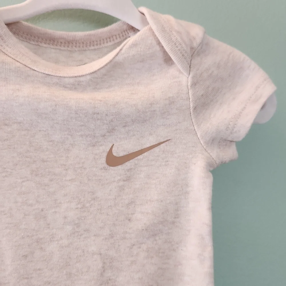 Nike Tan & Cream 2 Piece Bodysuit Set - Picture 4 of 13